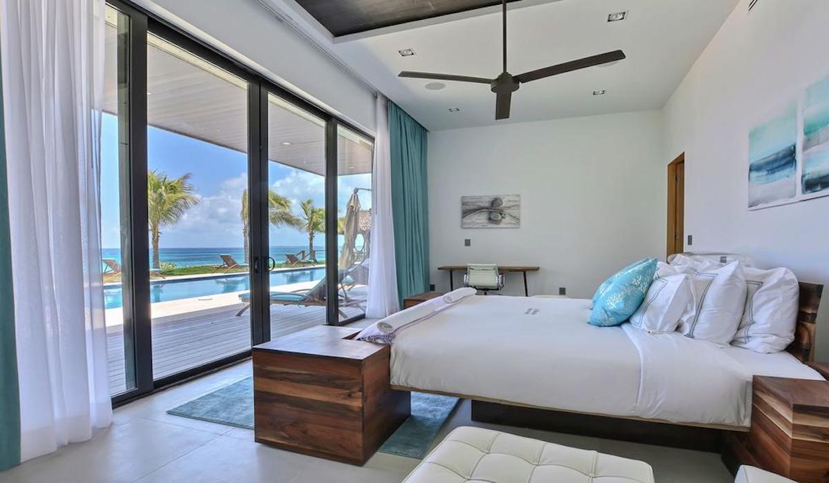 La Palmeraie Resort, Harbour Island, Bahamas, Bedroom