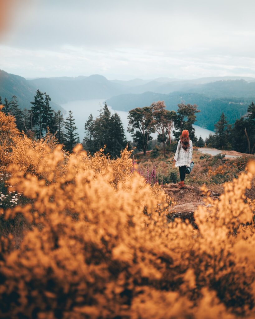 fall hike mental health